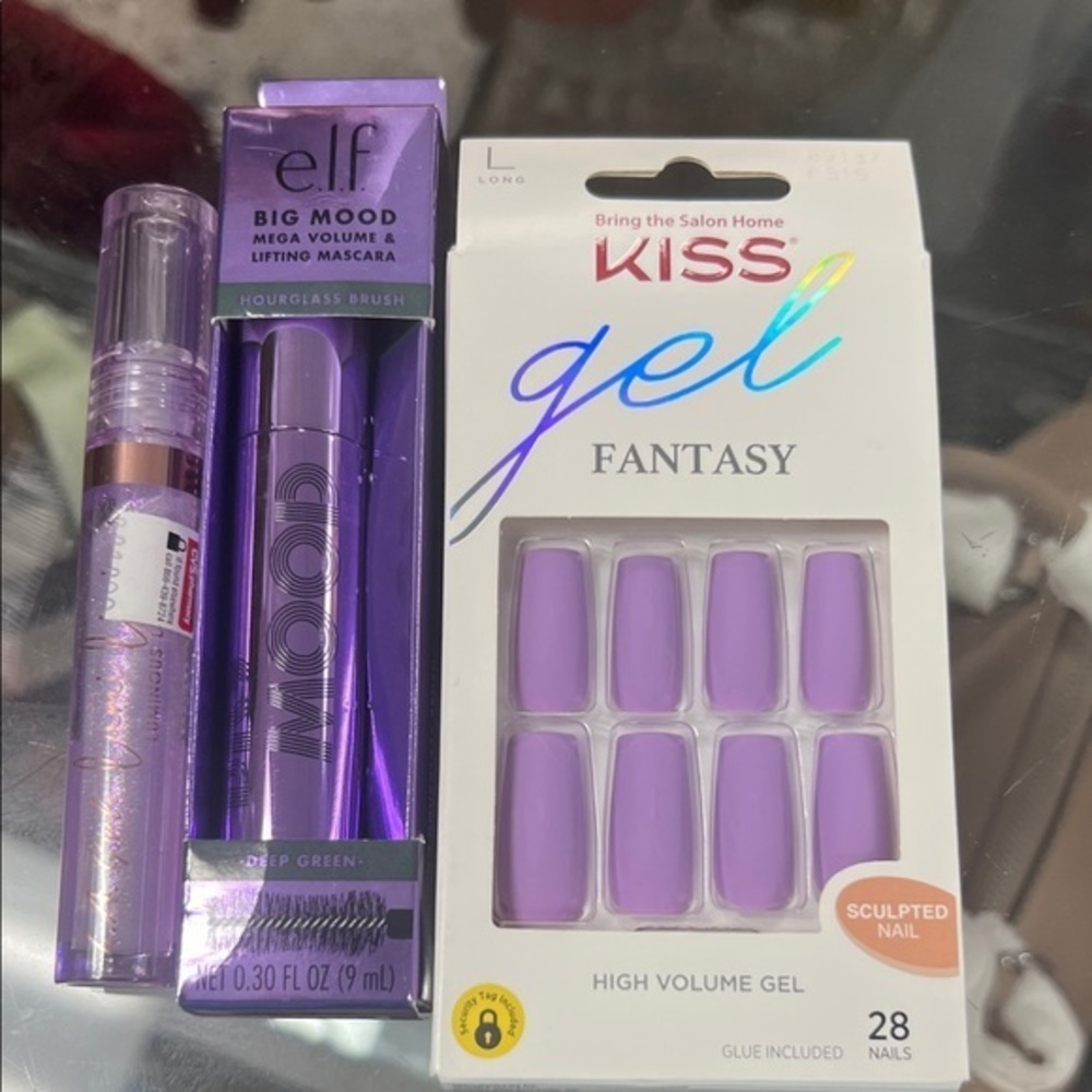 ELF Big Mood Mascara - Deep Green,Kiss nails, LA girl, purple shimmer gloss